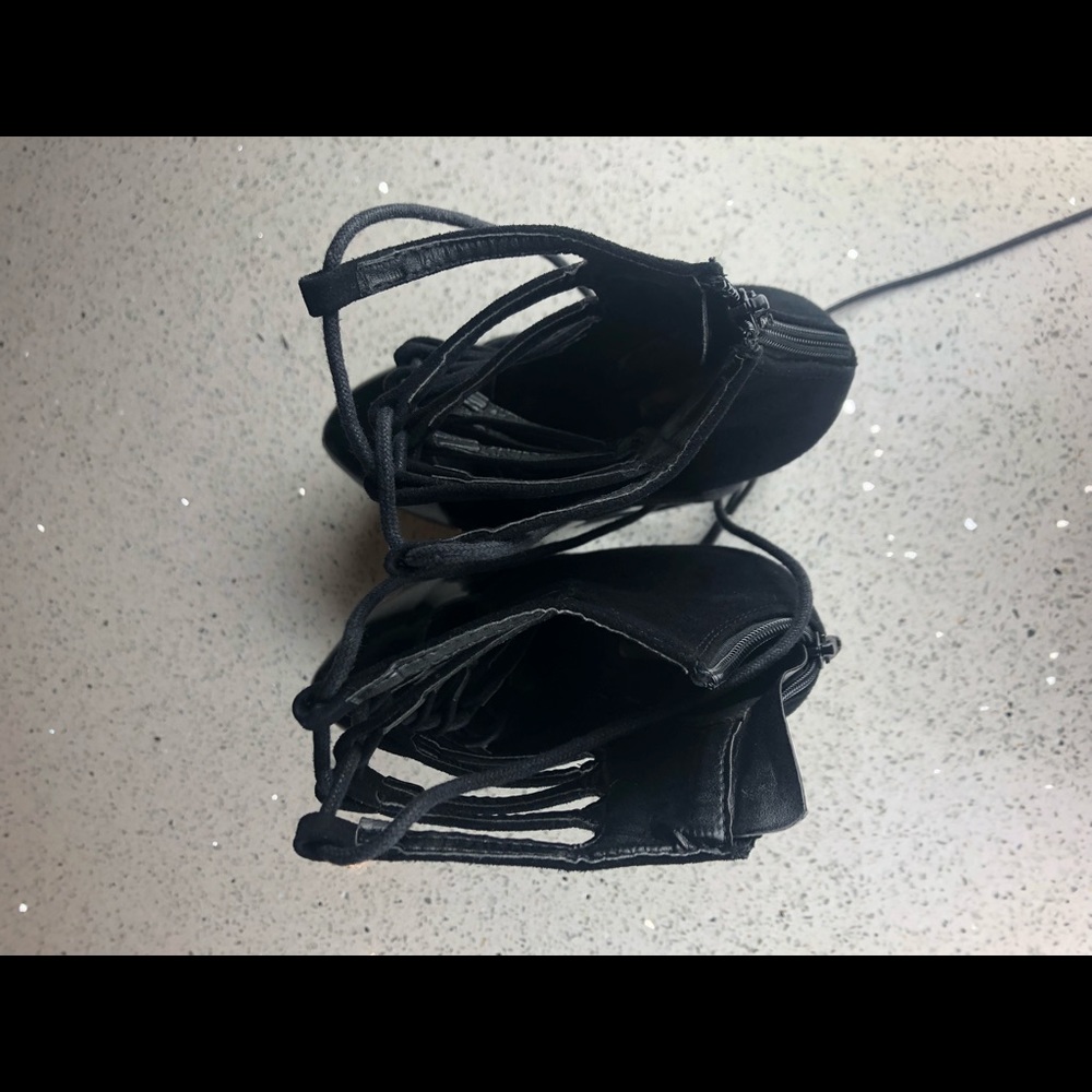 Steve Madden ‘Shana’ Ankle Bootie - Picture 5 of 8